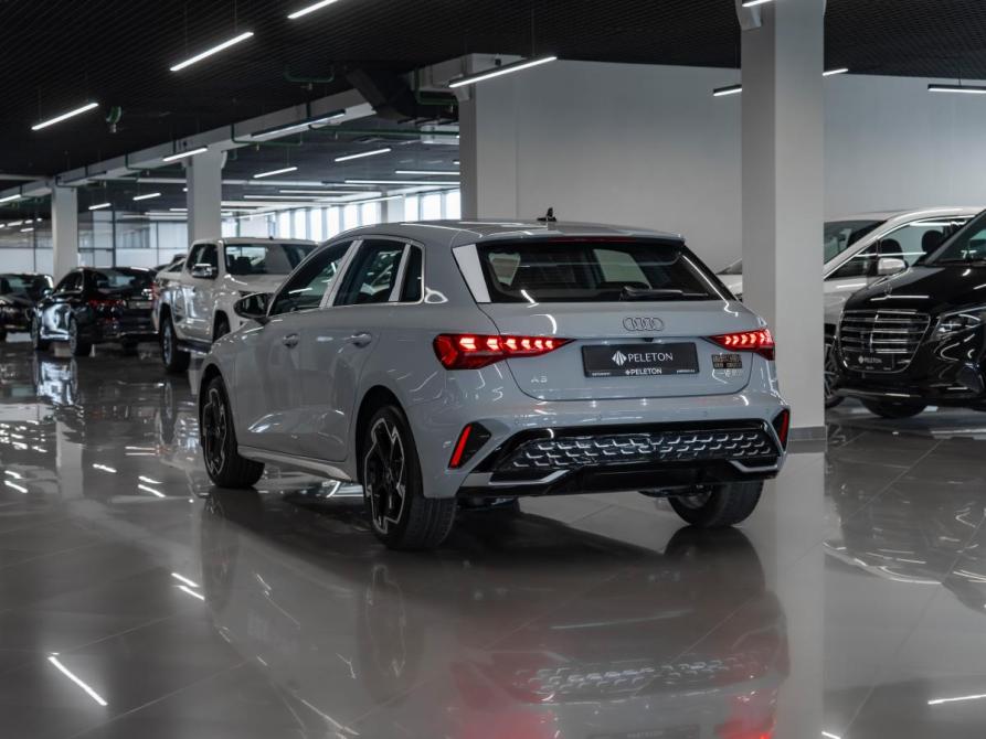 Audi A3 IV (8Y) Рестайлинг Москва  - изображение 5