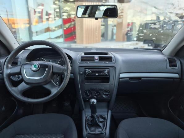 Skoda Octavia II (A5) Рестайлинг с пробегом 2010 года, цена 579 000 рублей, 245704 км, лифтбек, Автокод Объявления