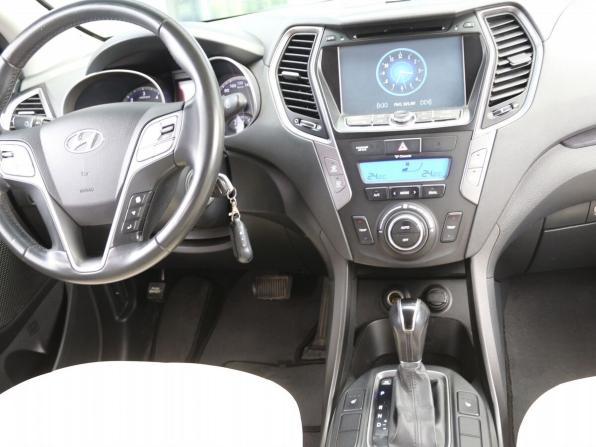 Hyundai Santa Fe III с пробегом 2013 года, цена 1 590 000 рублей, 181490 км, внедорожник, Автокод Объявления