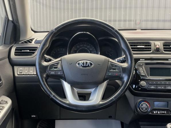 Kia Rio III с пробегом 2013 года, цена 957 000 рублей, 135825 км, хэтчбек, Автокод Объявления