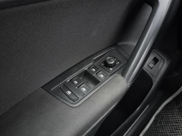 Volkswagen Tiguan II с пробегом 2018 года, цена 2 182 000 рублей, 157844 км, внедорожник, Автокод Объявления