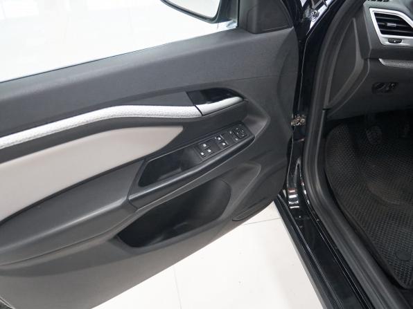 Lada (ВАЗ) Vesta I с пробегом 2021 года, цена 1 344 000 рублей, 84158 км, универсал, Автокод Объявления