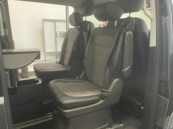 Volkswagen Multivan T6 Рестайлинг с пробегом 2022 года, цена 8 790 000 рублей, 28236 км, минивэн, Автокод Объявления