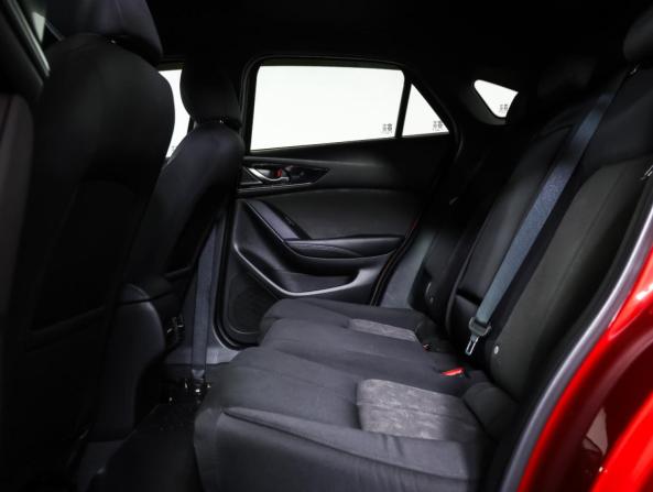 Mazda CX-4 I Рестайлинг с пробегом 2023 года, цена 2 674 000 рублей, 45129 км, внедорожник, Автокод Объявления