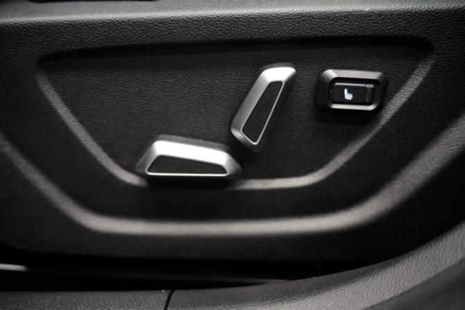 Geely Coolray I Рестайлинг с пробегом 2024 года, цена 2 240 000 рублей, 27000 км, внедорожник, Автокод Объявления