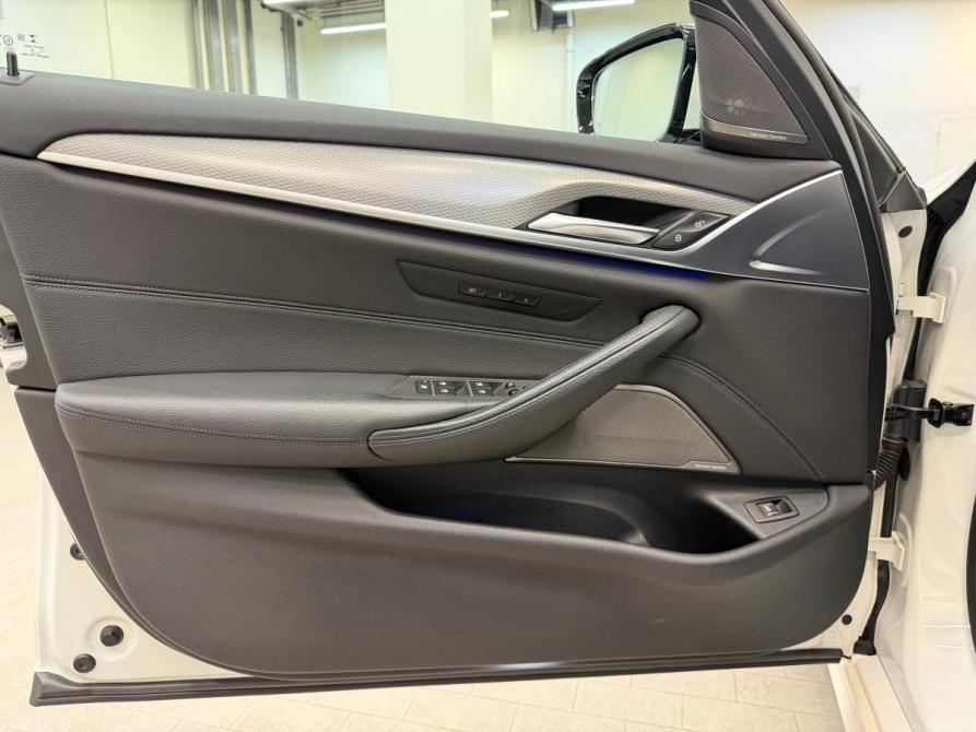 BMW 5 серии VII (G30/G31/G38) Санкт-Петербург  - изображение 11