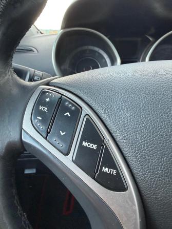 Hyundai Elantra V (MD) с пробегом 2012 года, цена 870 000 рублей, 245093 км, седан, Автокод Объявления