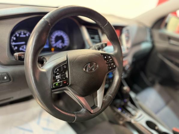 Hyundai Tucson III с пробегом 2017 года, цена 1 850 000 рублей, 189062 км, внедорожник, Автокод Объявления