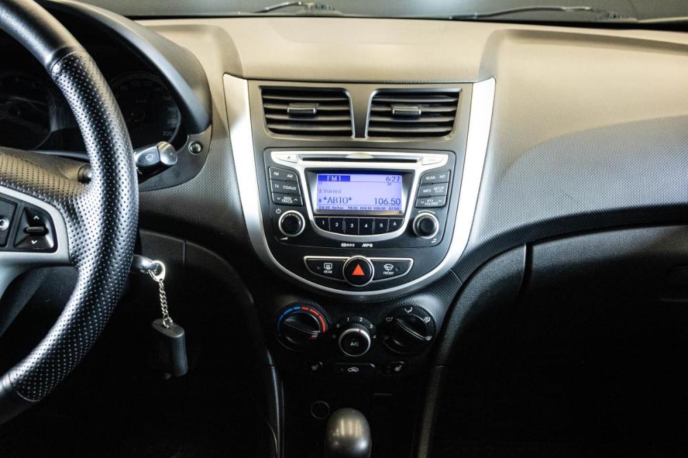 Hyundai Solaris I Уфа  - изображение 7