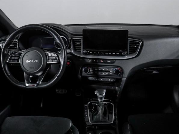 Kia Ceed III Рестайлинг с пробегом 2021 года, цена 2 350 000 рублей, 96586 км, хэтчбек, Автокод Объявления