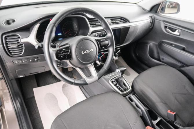 Kia Rio IV Рестайлинг с пробегом 2022 года, цена 1 799 000 рублей, 60337 км, хэтчбек, Автокод Объявления