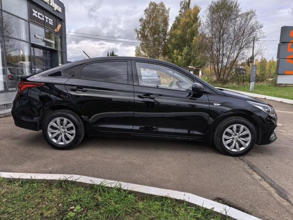 Hyundai Solaris II с пробегом 2019 года, цена 1 675 000 рублей, 23688 км, седан, Автокод Объявления