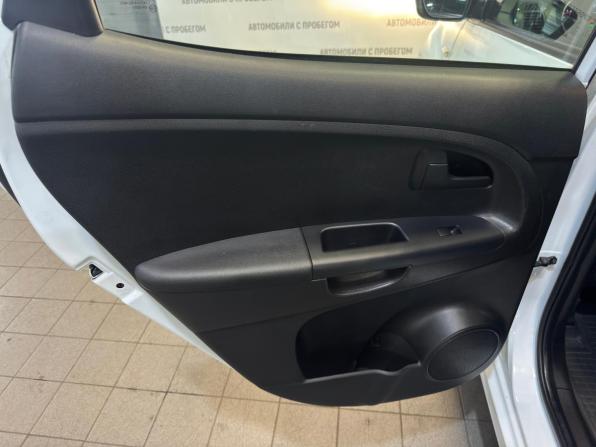 Kia Venga I с пробегом 2012 года, цена 799 000 рублей, 145629 км, минивэн, Автокод Объявления