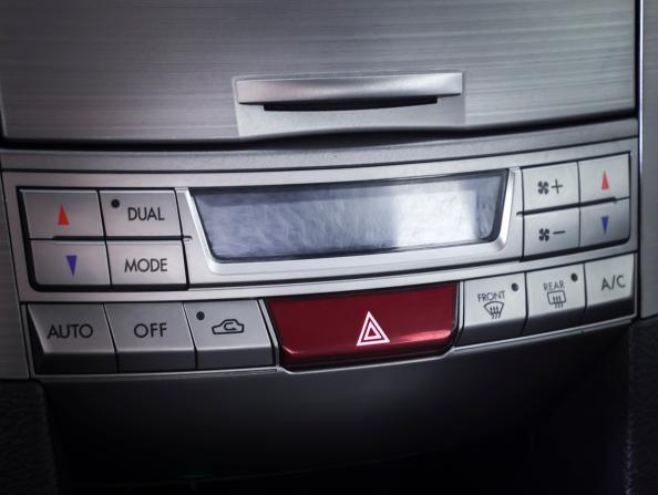 Subaru Legacy V с пробегом 2011 года, цена 990 000 рублей, 172462 км, седан, Автокод Объявления