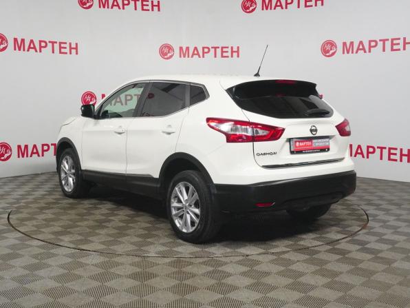 Nissan Qashqai II с пробегом 2015 года, цена 1 545 000 рублей, 138133 км, внедорожник, Автокод Объявления