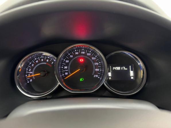 Renault Logan II Рестайлинг с пробегом 2019 года, цена 915 000 рублей, 149787 км, седан, Автокод Объявления