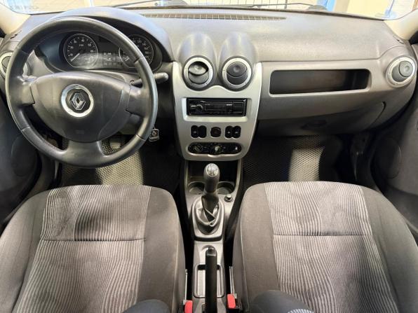Renault Logan I Рестайлинг с пробегом 2013 года, цена 590 000 рублей, 126554 км, седан, Автокод Объявления