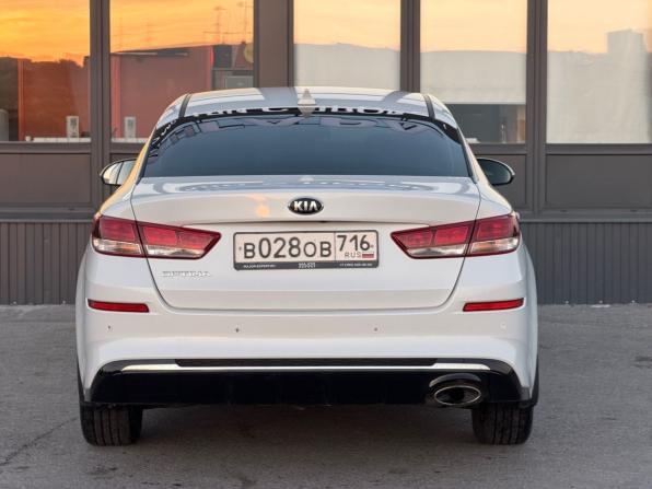Kia Optima IV Рестайлинг с пробегом 2018 года, цена 1 678 000 рублей, 172580 км, седан, Автокод Объявления