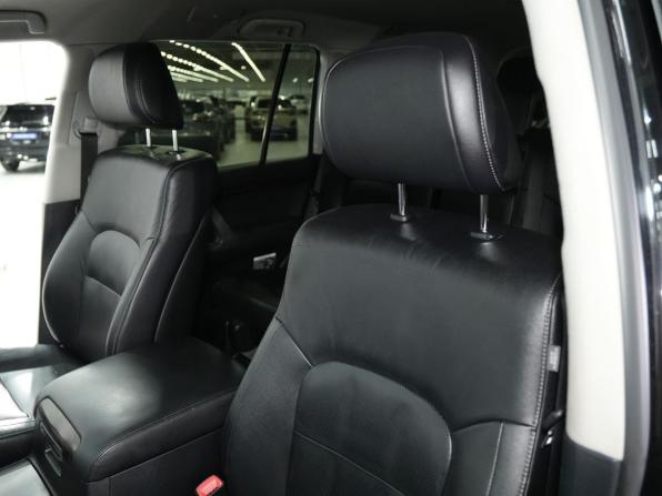 Toyota Land Cruiser 200 Series Рестайлинг 1 с пробегом 2012 года, цена 4 250 000 рублей, 198456 км, внедорожник, Автокод Объявления