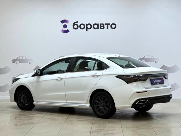 Omoda S5 с пробегом 2024 года, цена 1 550 000 рублей, 8464 км, седан, Автокод Объявления