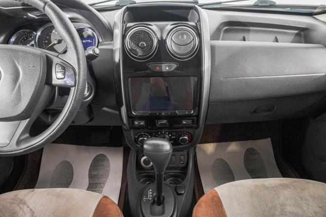 Renault Duster I Рестайлинг с пробегом 2016 года, цена 1 399 000 рублей, 116000 км, внедорожник, Автокод Объявления