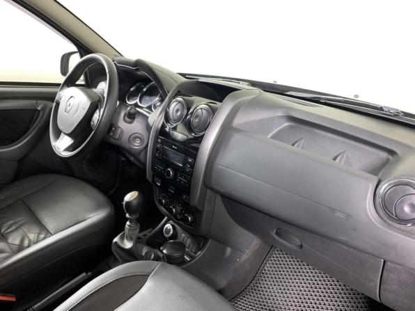 Renault Duster I Рестайлинг с пробегом 2018 года, цена 1 279 000 рублей, 103107 км, внедорожник, Автокод Объявления