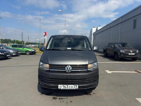 Volkswagen Caravelle T6 с пробегом 2015 года, цена 1 999 000 рублей, 201000 км, минивэн, Автокод Объявления