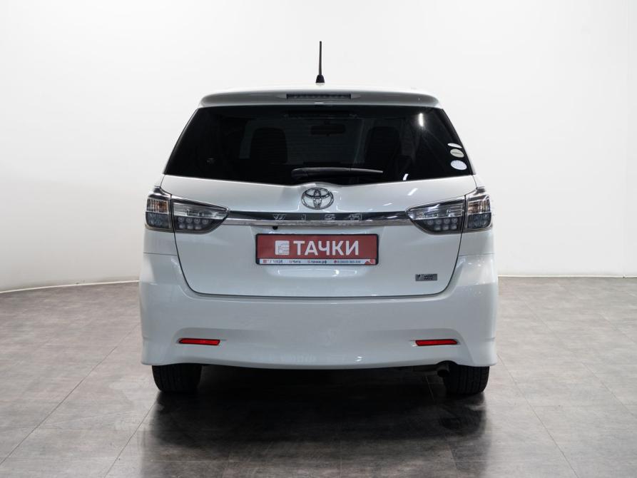 Toyota Wish II Рестайлинг Чита  - изображение 4