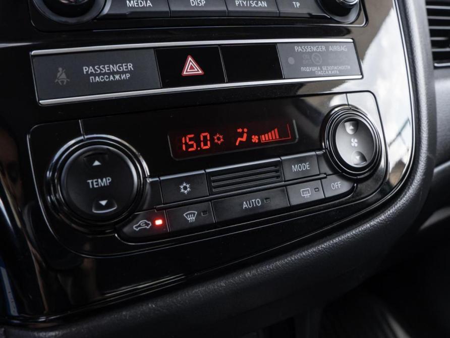 Mitsubishi Outlander III Рестайлинг 3 Волгоград  - изображение 16
