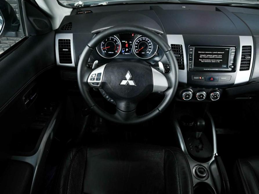 Mitsubishi Outlander II Рестайлинг Екатеринбург  - изображение 10
