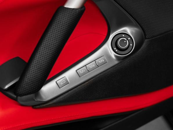 Ferrari 812 с пробегом 2020 года, цена 46 316 000 рублей, 3484 км, родстер, Автокод Объявления