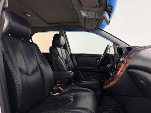 Lexus RX I с пробегом 2001 года, цена 900 000 рублей, 147044 км, внедорожник, Автокод Объявления