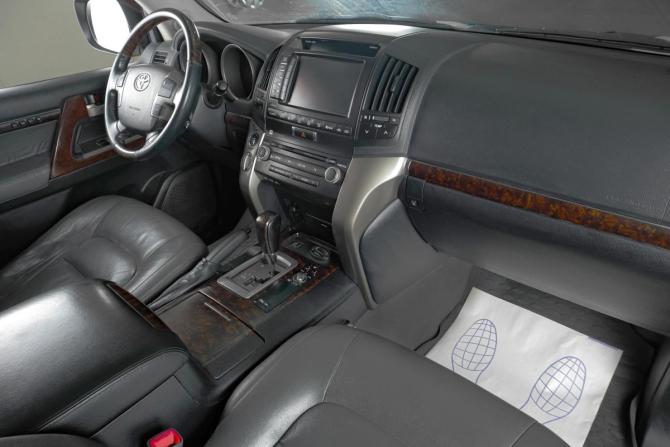 Toyota Land Cruiser 200 Series с пробегом 2010 года, цена 3 099 000 рублей, 274000 км, внедорожник, Автокод Объявления