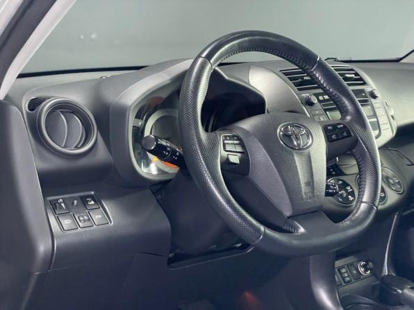 Toyota RAV4 III (XA30) Рестайлинг с пробегом 2011 года, цена 1 650 000 рублей, 253703 км, внедорожник, Автокод Объявления