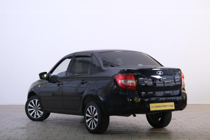 Lada (ВАЗ) Granta I с пробегом 2015 года, цена 549 000 рублей, 210000 км, седан, Автокод Объявления