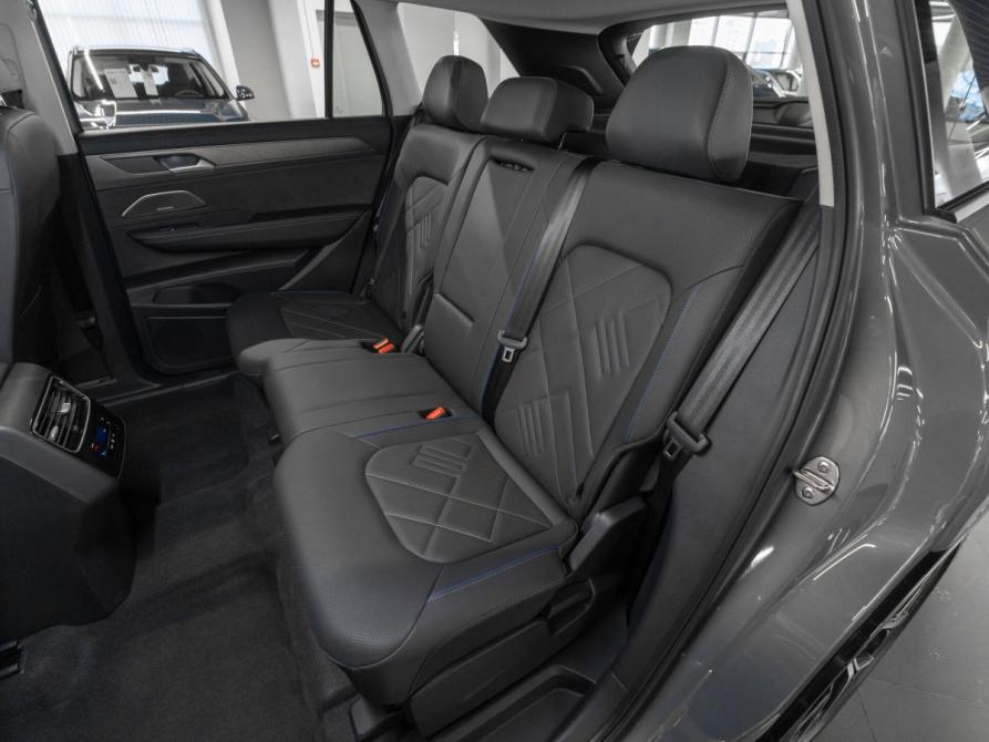 Volkswagen Tavendor I Рестайлинг Москва  - изображение 17