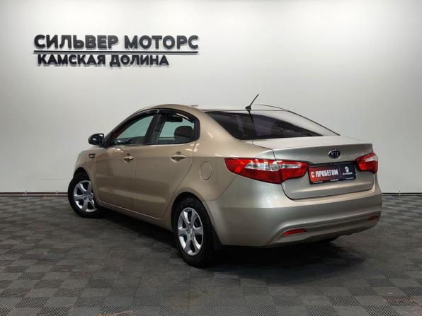 Kia Rio III с пробегом 2012 года, цена 580 000 рублей, 205000 км, седан, Автокод Объявления