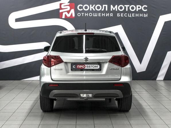 Suzuki Vitara II Рестайлинг с пробегом 2019 года, цена 1 999 900 рублей, 142000 км, внедорожник, Автокод Объявления