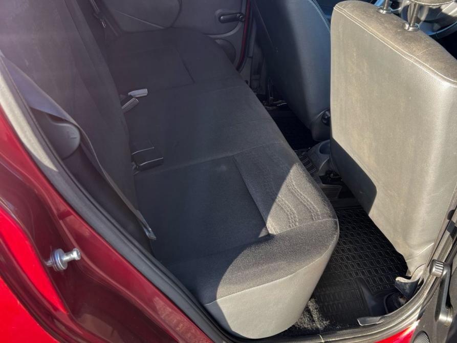 Renault Sandero I Нижний Тагил  - изображение 12