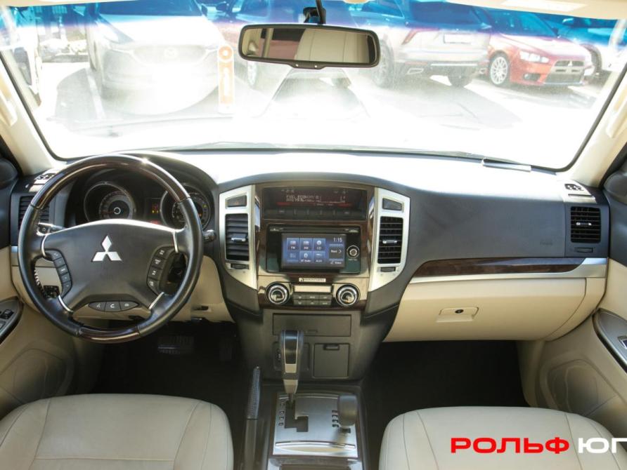 Mitsubishi Pajero IV Рестайлинг 2 Москва  - изображение 10