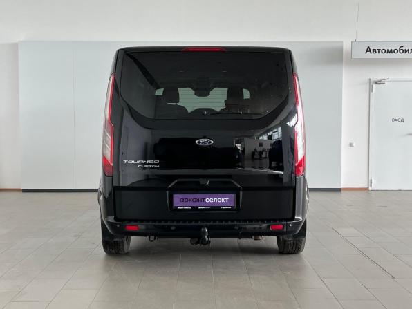 Ford Tourneo Custom I Рестайлинг с пробегом 2019 года, цена 3 250 000 рублей, 208000 км, минивэн, Автокод Объявления