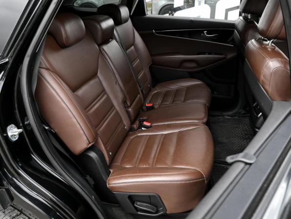 Kia Sorento III Prime с пробегом 2017 года, цена 2 200 000 рублей, 180104 км, внедорожник, Автокод Объявления
