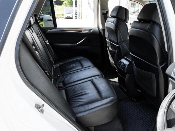 BMW X5 II (E70) Рестайлинг с пробегом 2012 года, цена 1 696 000 рублей, 337142 км, внедорожник, Автокод Объявления
