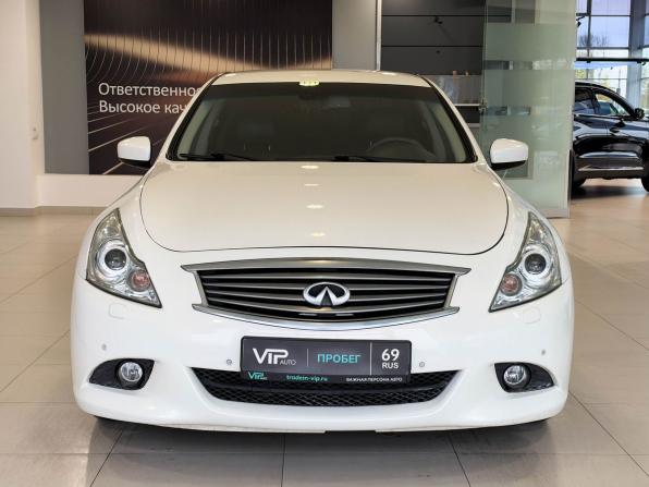 Infiniti Q70 I с пробегом 2012 года, цена 1 317 000 рублей, 193758 км, седан, Автокод Объявления