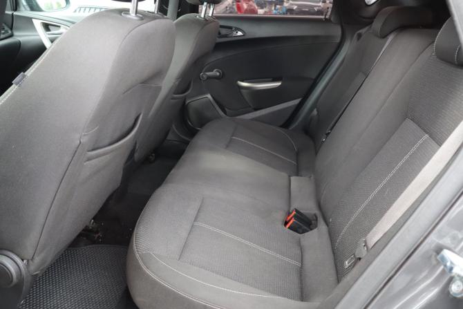 Opel Astra J с пробегом 2010 года, цена 479 000 рублей, 197000 км, хэтчбек, Автокод Объявления