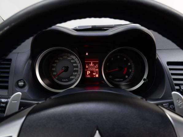 Mitsubishi Lancer X с пробегом 2008 года, цена 899 000 рублей, 175755 км, хэтчбек, Автокод Объявления