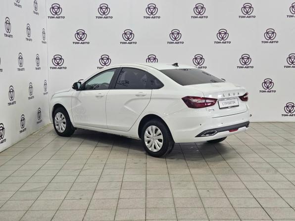 Lada (ВАЗ) Vesta I Рестайлинг (NG) с пробегом 2024 года, цена 1 277 000 рублей, 17313 км, седан, Автокод Объявления