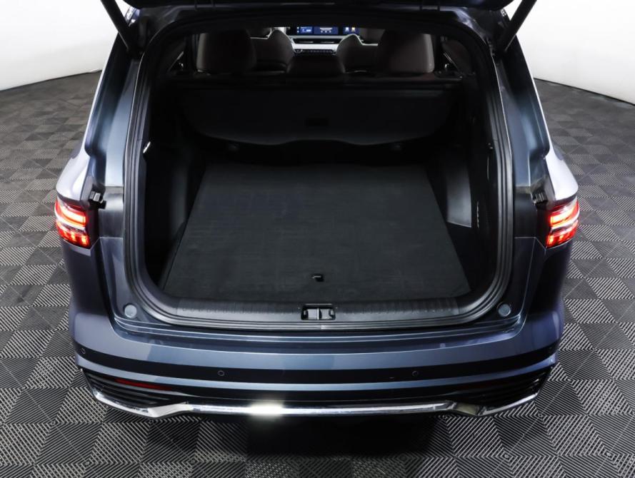 Geely Monjaro I Москва  - изображение 10