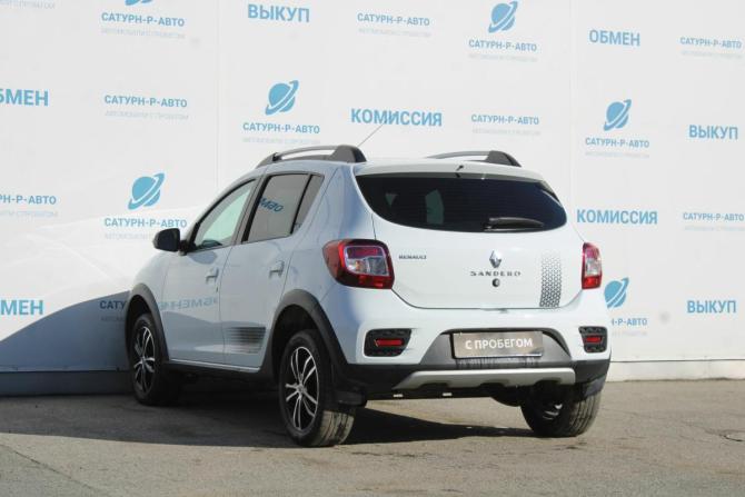 Renault Sandero II с пробегом 2018 года, цена 1 090 000 рублей, 106000 км, хэтчбек, Автокод Объявления