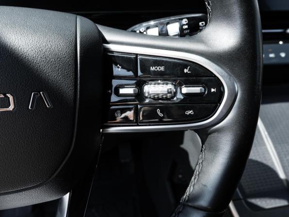 Omoda C5 I Рестайлинг с пробегом 2024 года, цена 1 720 000 рублей, 38047 км, внедорожник, Автокод Объявления